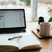 Secrétaire à distance tarifs et forfaits — Assistance Virtuelle Secrétaire à distance travaillant depuis son domicile — forfaits et tarifs Assistance Virtuelle