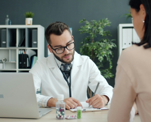 Saisie de données médicales externalisée — secrétaire médicale à distance Assistance Virtuelle Océan Indien