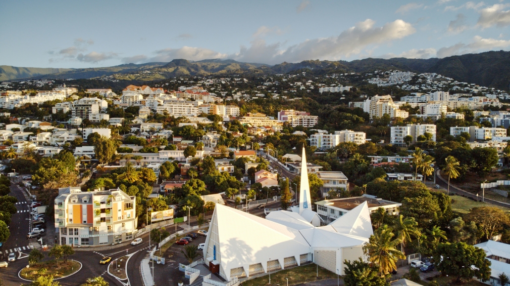 Secrétariat à distance à La Réunion et DOM-TOM — secrétaire virtuelle pour professionnels ultramarins