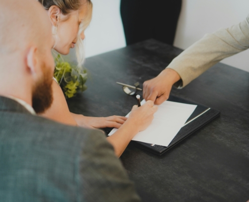 Frappe sous dictée juridique pour actes, conclusions et assignations, secrétariat à distance